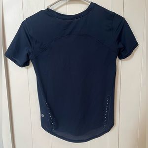 lululemon run and train tee